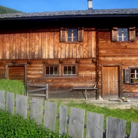 Dağ evi Almhuette Gorgasser