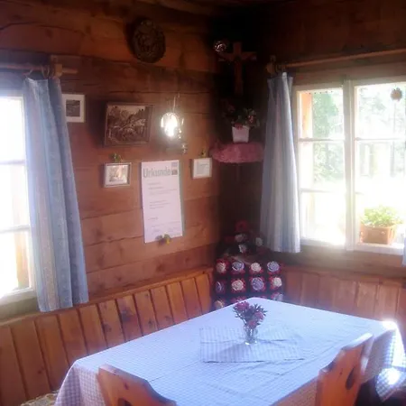 Dağ evi Almhuette Gorgasser Heiligenblut